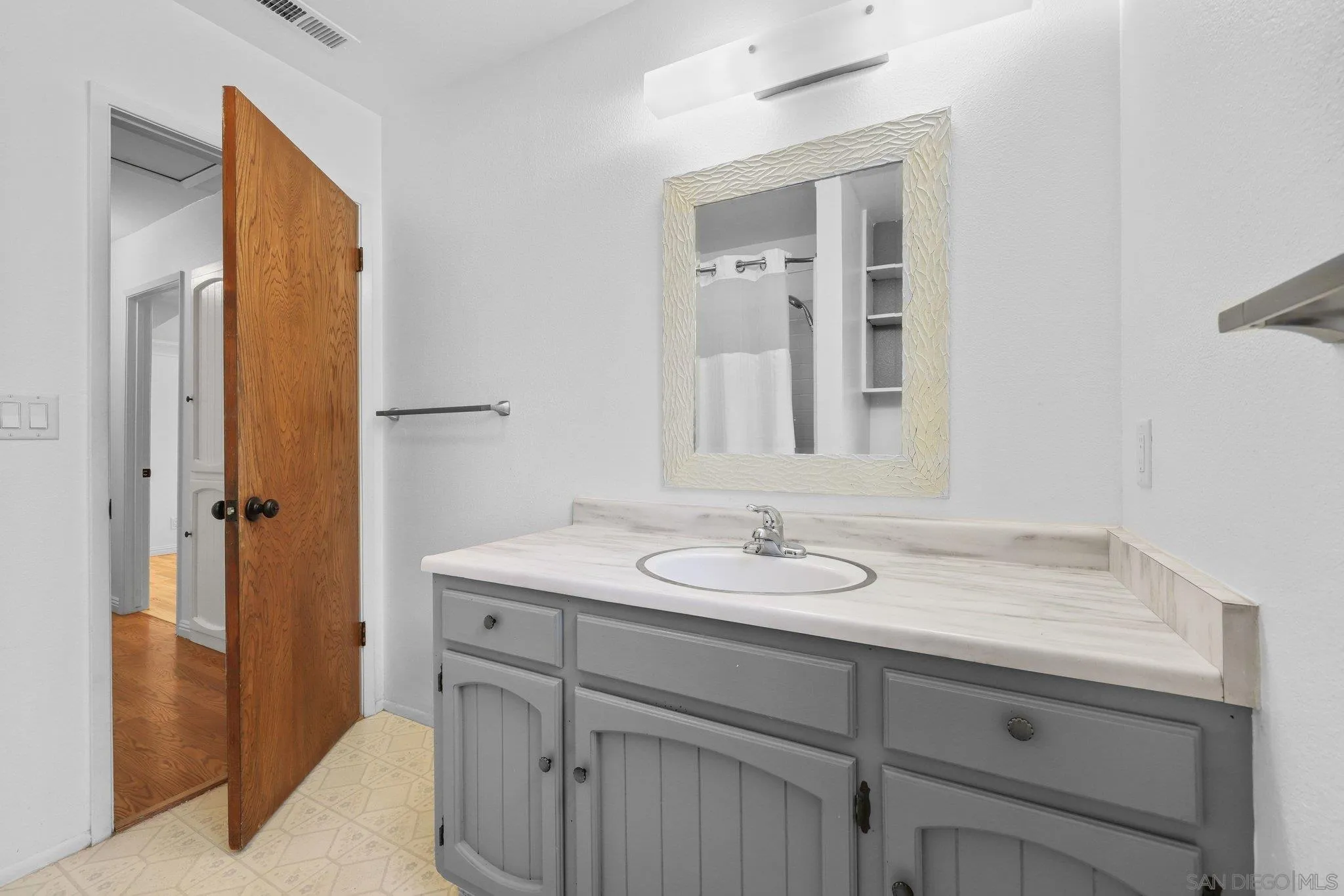 741 Rossiter Lane Fallbrook, CA 92028 - Photo 25 of 43