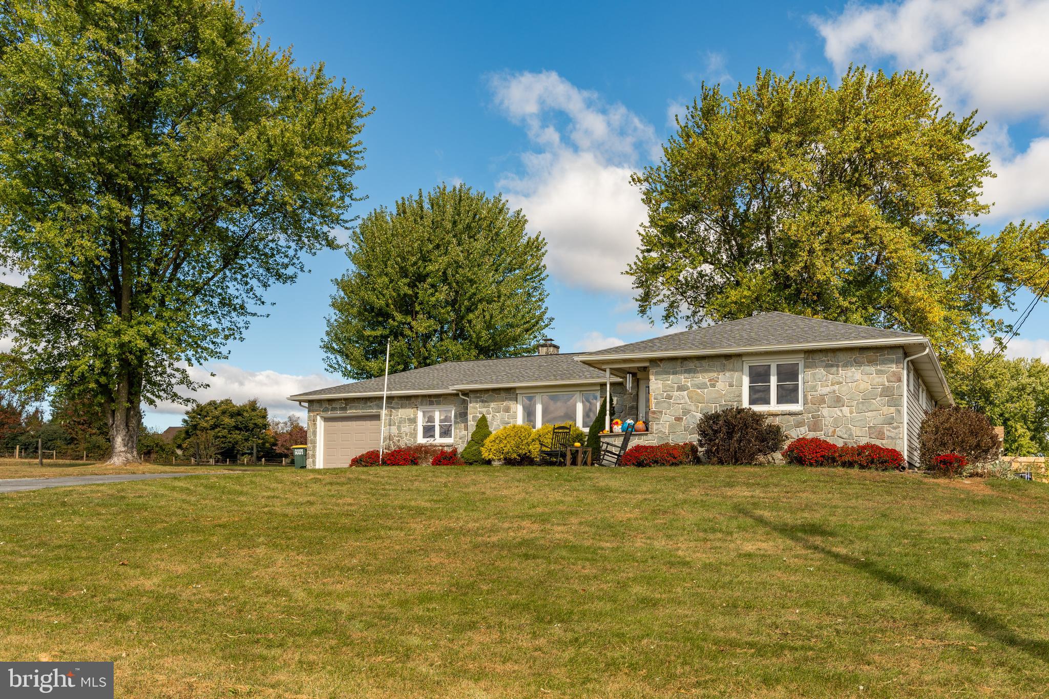 1230 Steinmetz Road Stevens, PA 17578 - Photo 3 of 53