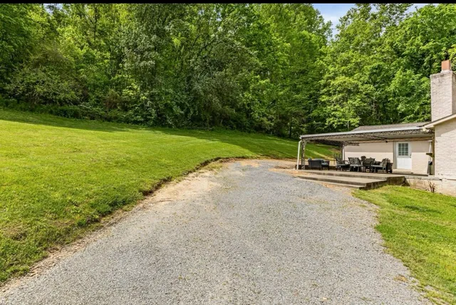 $799,000 | 9005 Highway 100, Nashville, TN 37221