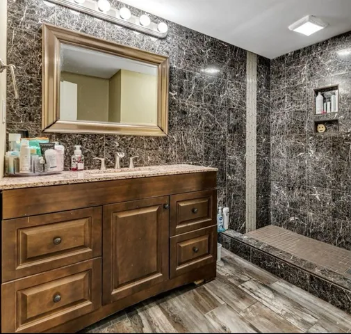 $799,000 | 9005 Highway 100, Nashville, TN 37221