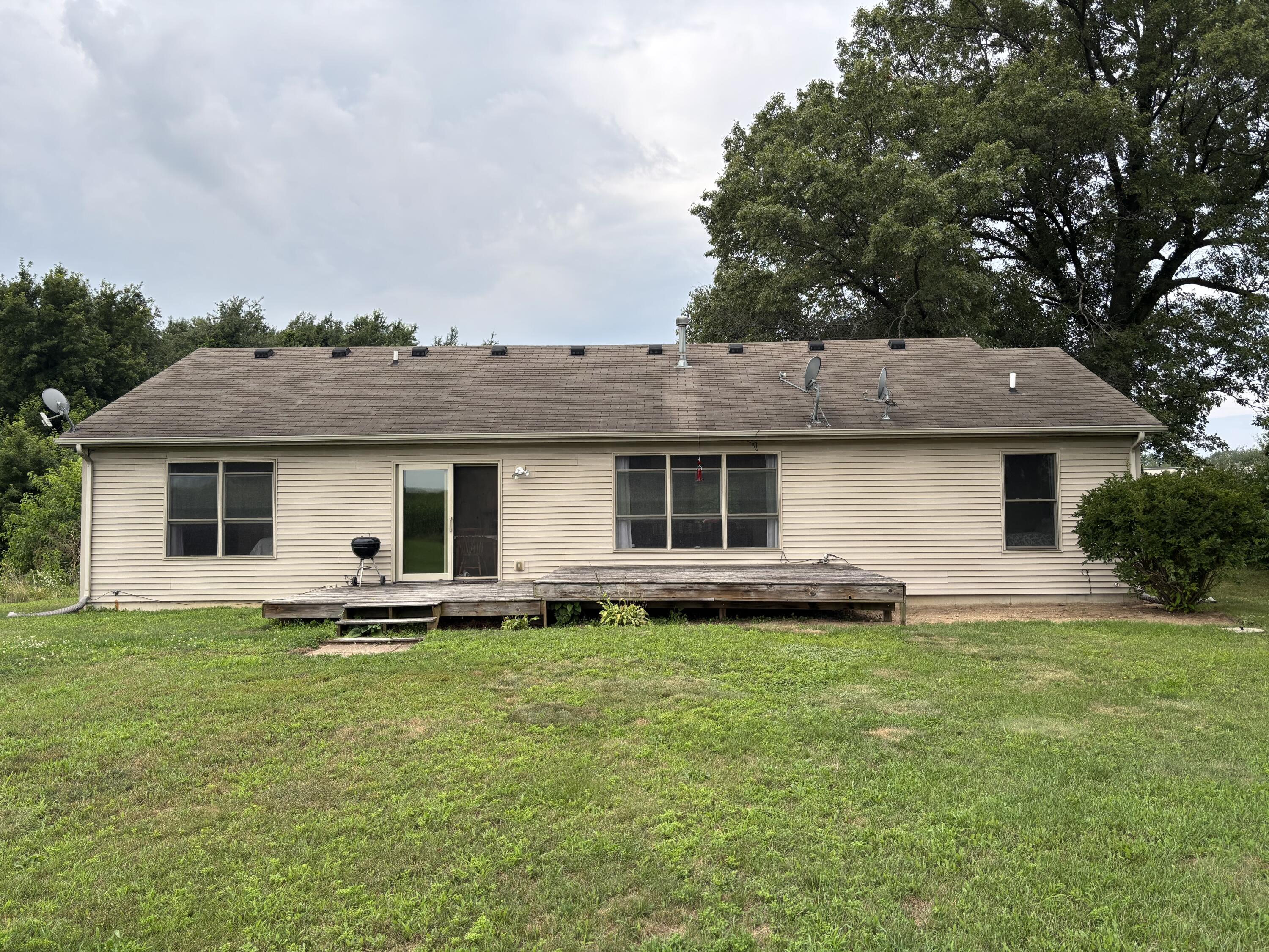 943 North Fail Road La Porte, IN 46350 - Photo 19 of 21 3000x2250