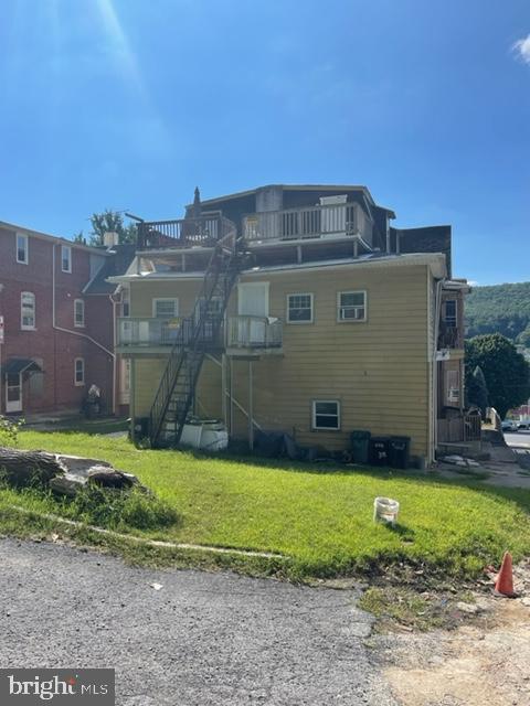 1603 Mineral Spring Road Reading, PA 19602 - Photo 5 of 16