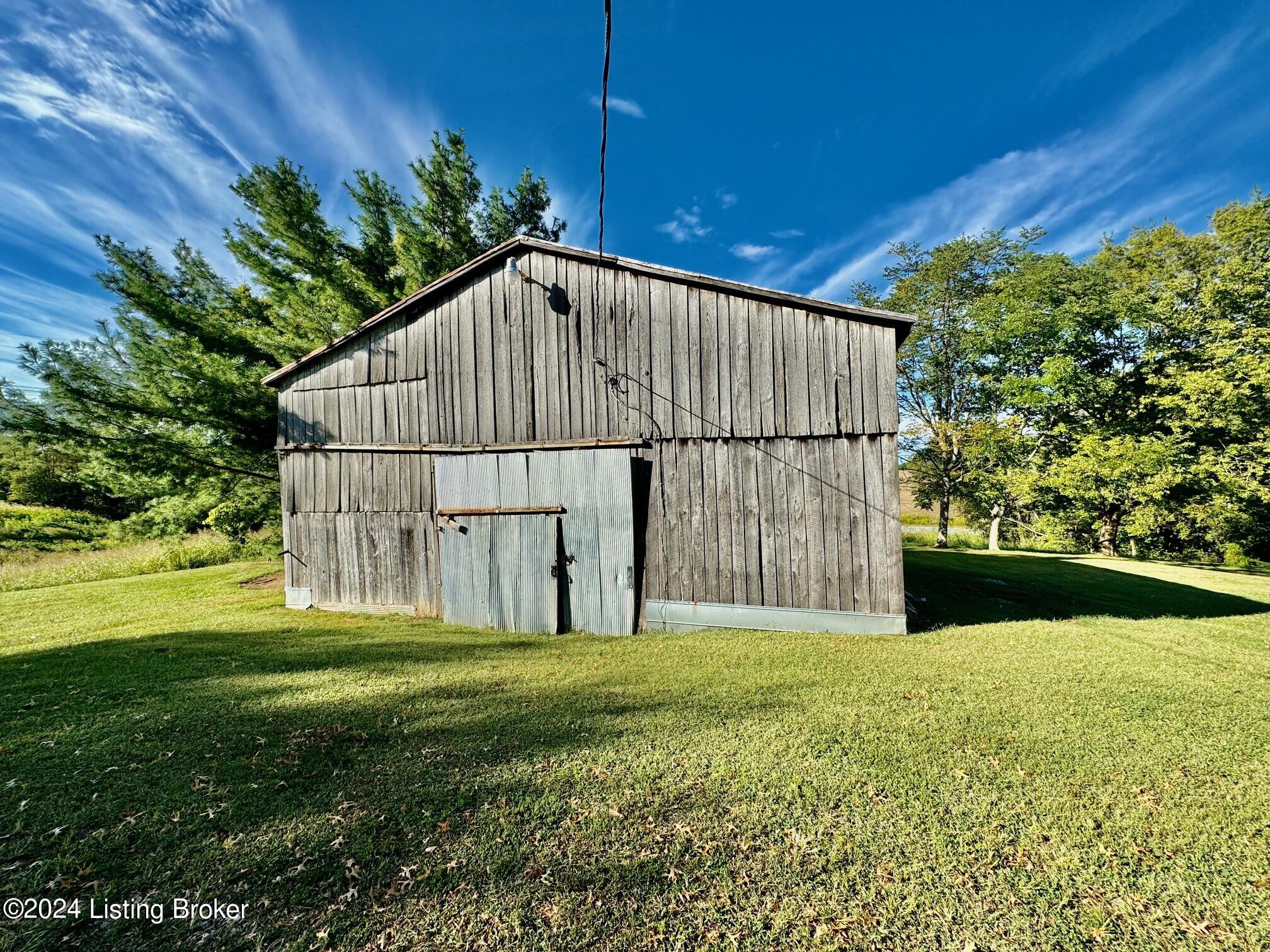 330 Texas Loop Road Springfield, KY 40069 - Photo 16 of 23 IMG_0272