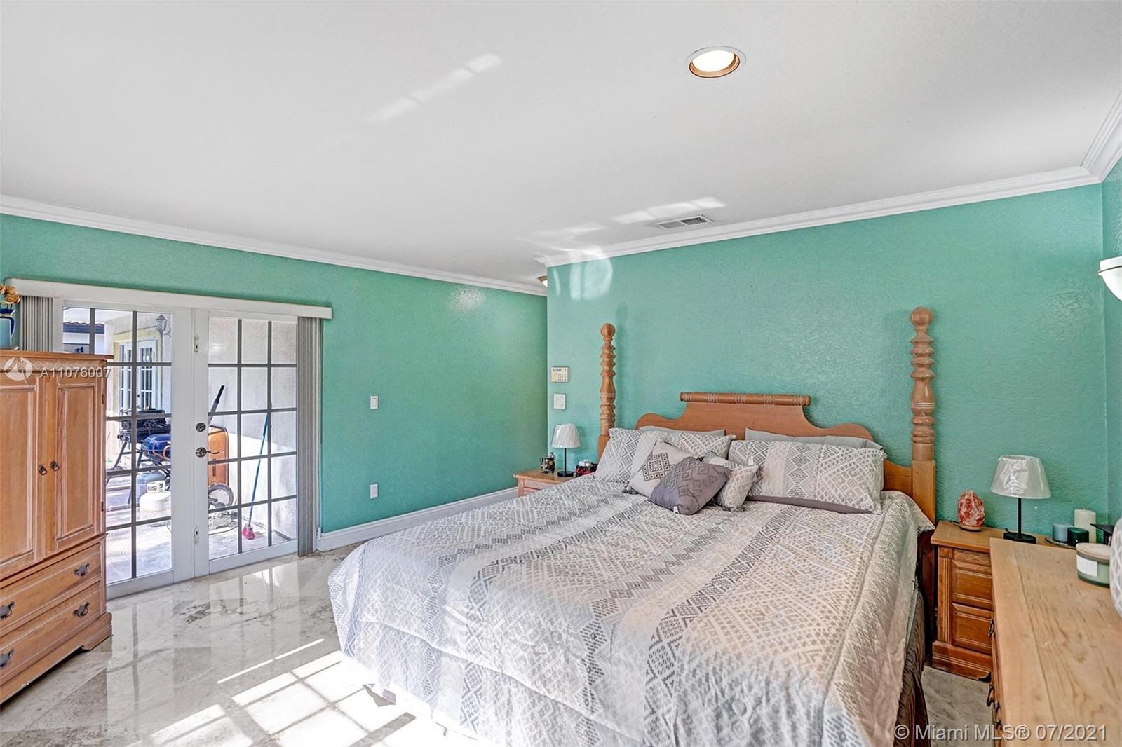 5920 Devon Lane Davie, FL 33331 - Photo 23 of 43