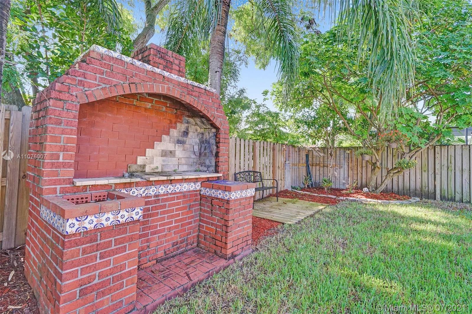 5920 Devon Lane Davie, FL 33331 - Photo 39 of 43