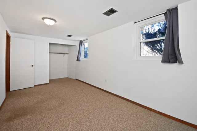 $230,000 | 3311 Brentwood Drive, Champaign, IL 61821