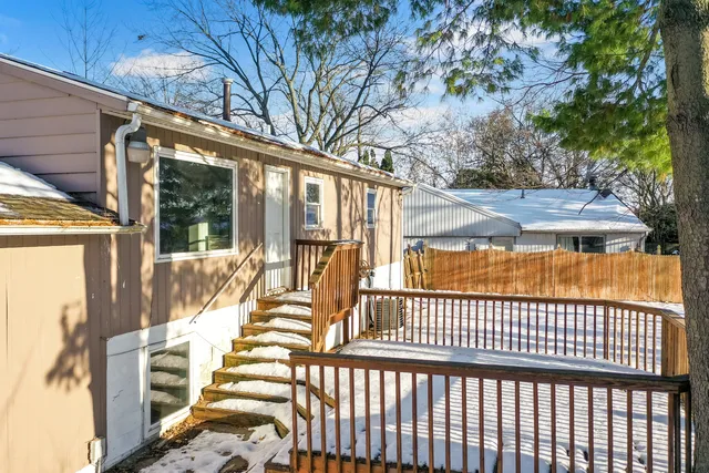 $230,000 | 3311 Brentwood Drive, Champaign, IL 61821