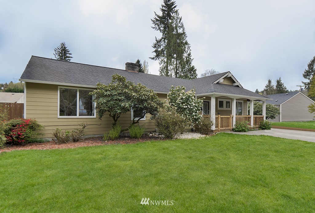 3613 Southeast 5th Street Renton, WA 98058 - Photo 1 of 25