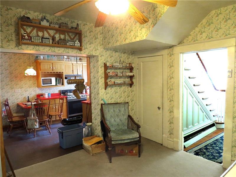 609 2nd Street Butler, PA 16001 - Photo 15 of 25