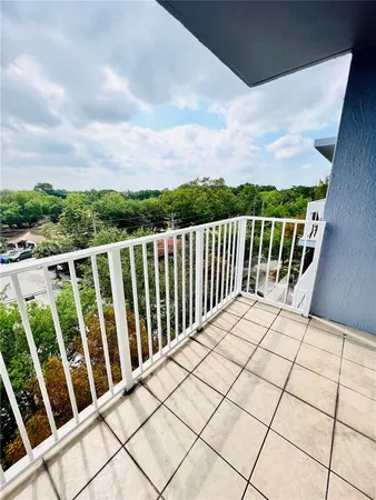 $265,000 | 2415 Northwest 16th St Road, Unit 6031, Miami, FL 33125