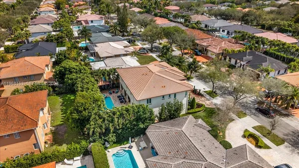 $1,895,000 | 7851 Northwest 166th Terrace, Miami Lakes, FL 33016