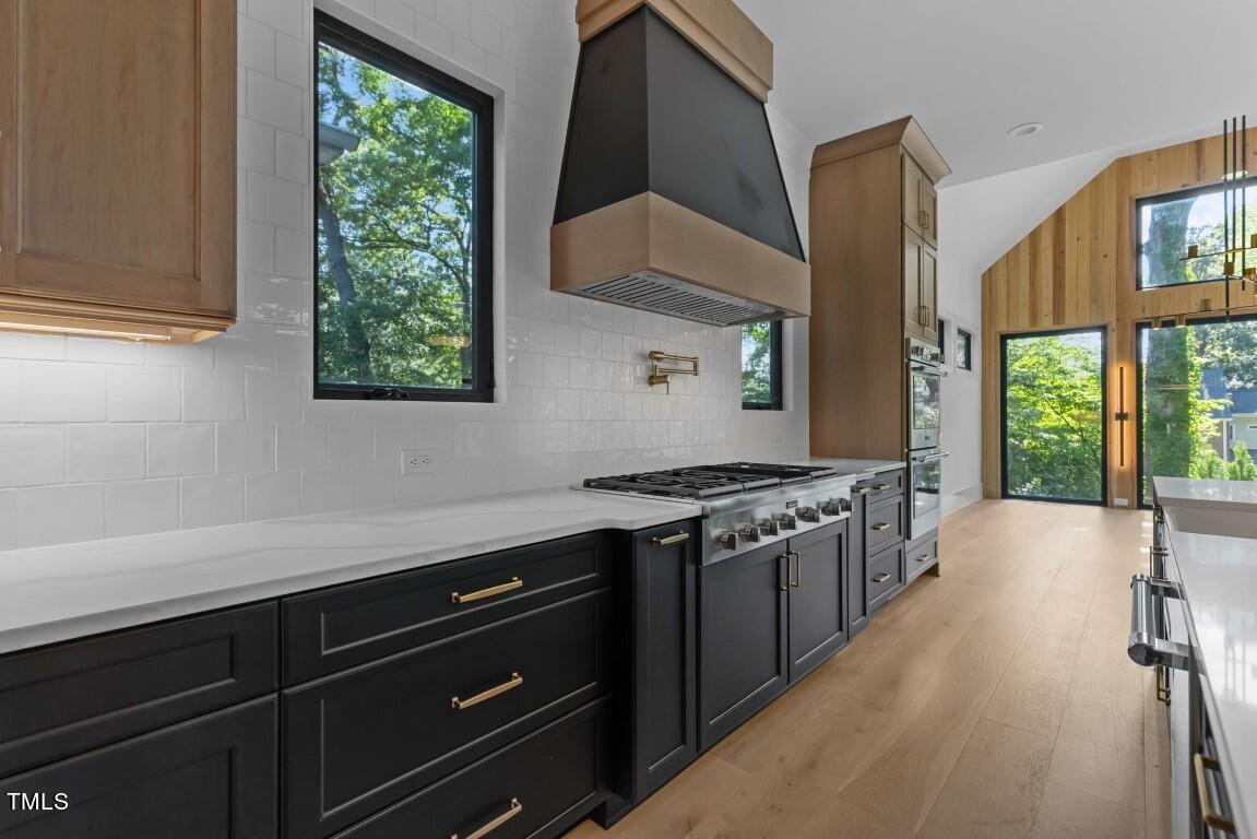 1712 Carson Street Raleigh, NC 27608 - Photo 4 of 62 24-web-or-mls-8Y3A8167 (Medium)