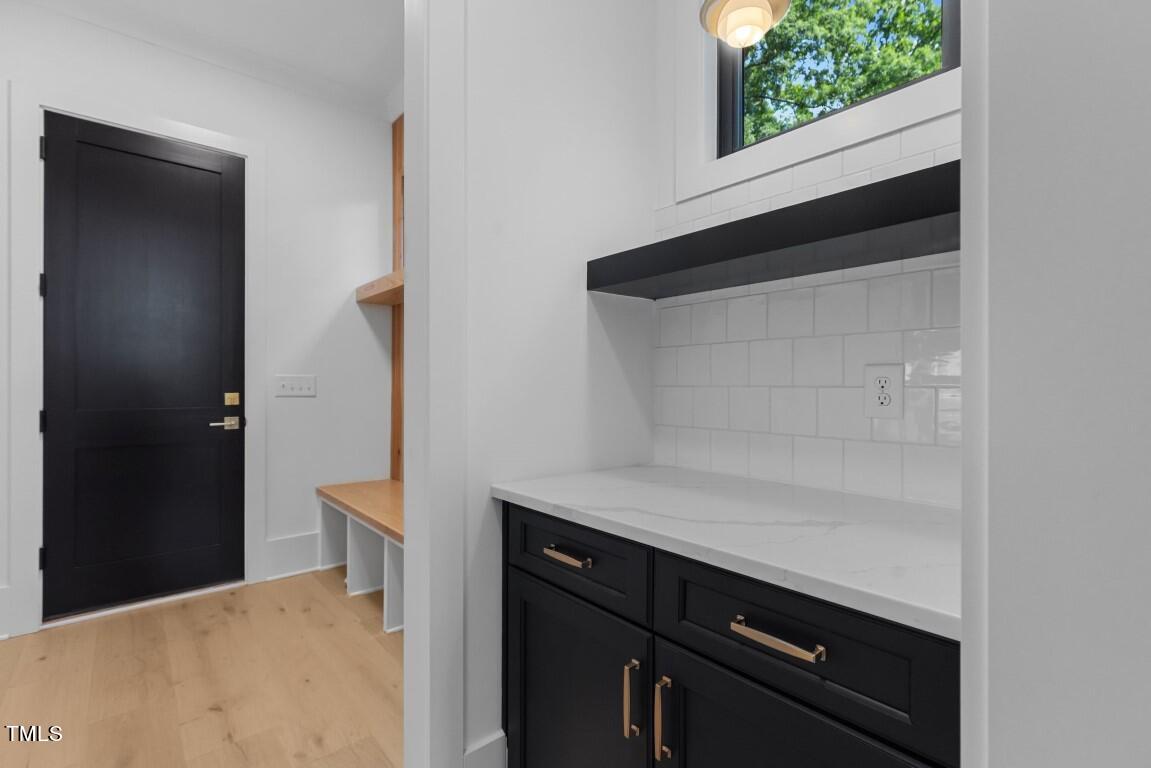1712 Carson Street Raleigh, NC 27608 - Photo 51 of 62 33-web-or-mls-8Y3A8212 (Medium)