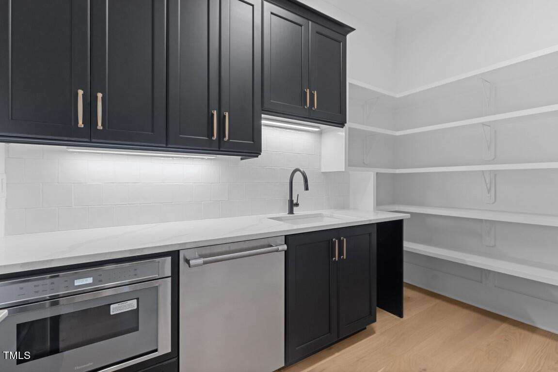 1712 Carson Street Raleigh, NC 27608 - Photo 52 of 62 35-web-or-mls-8Y3A8222 (Medium)