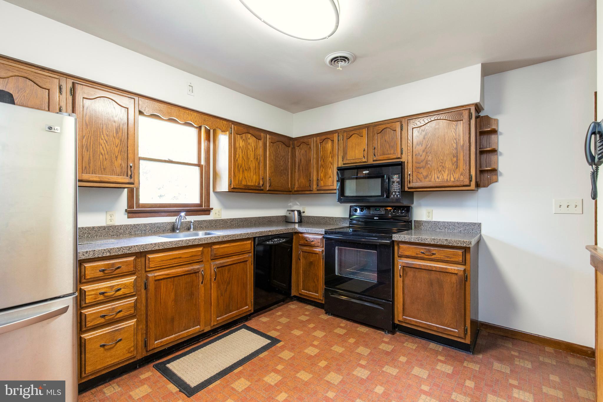 227 Lafayette Road Coatesville, PA 19320 - Photo 10 of 28 Gallery Image 10