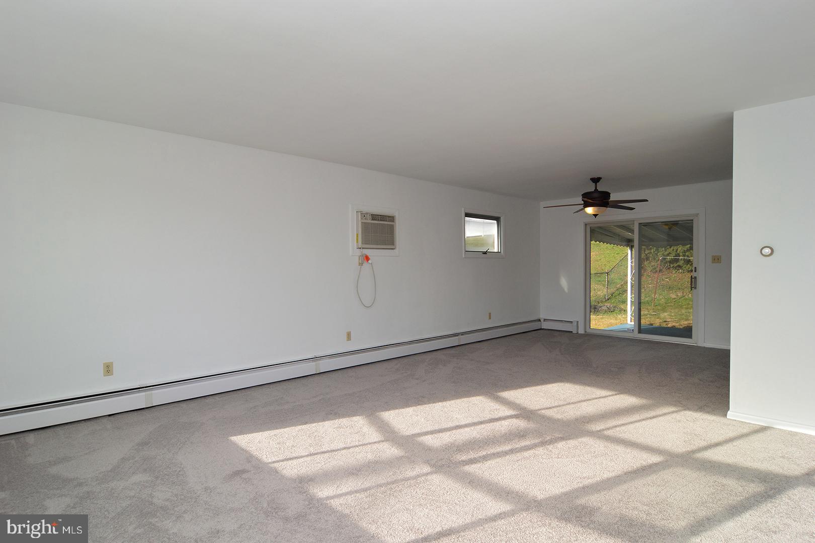 1327 Wingate Avenue Reading, PA 19607 - Photo 4 of 33 Gallery Image 4