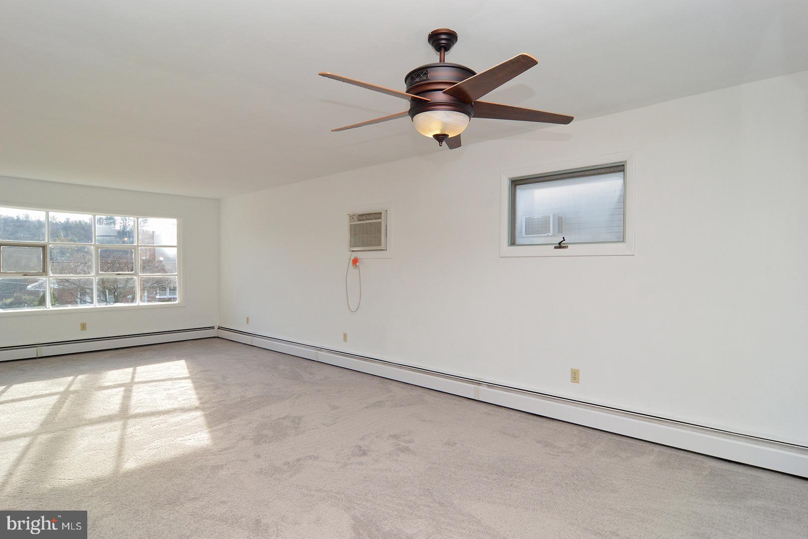 1327 Wingate Avenue Reading, PA 19607 - Photo 5 of 33 Gallery Image 5