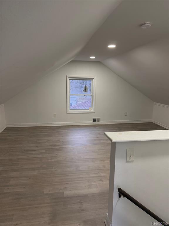 27284 Bunert Road Warren, MI 48088 - Photo 13 of 21