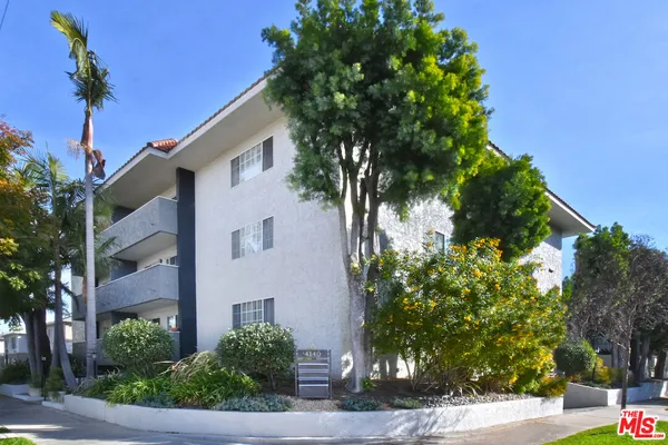 $729,500 | 4140 Warner Boulevard, Unit 302, Burbank, CA 91505
