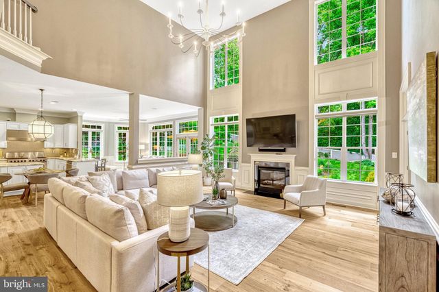 $3,600,000 | 6900 Benjamin Street, McLean, VA 22101