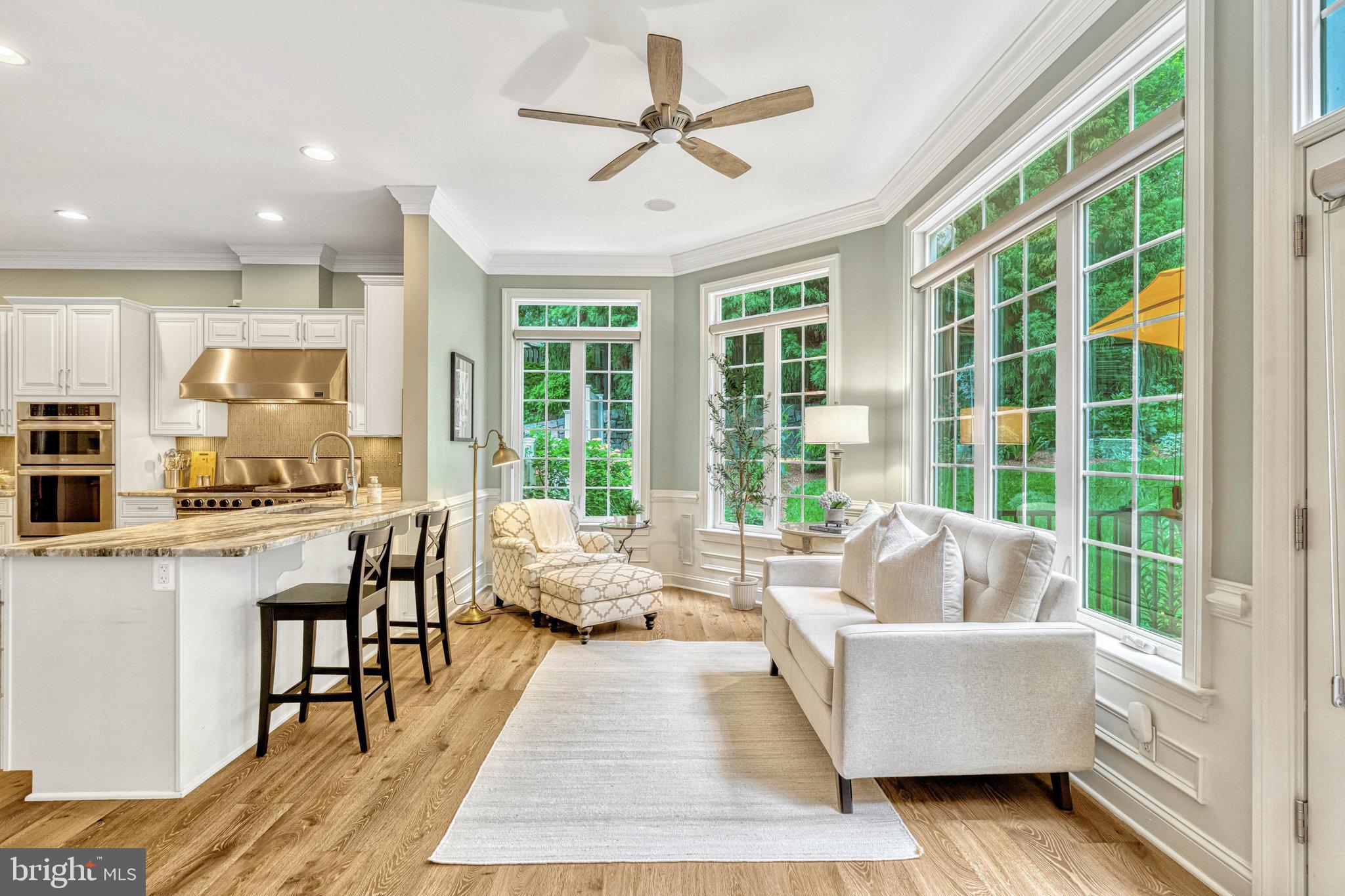 6900 Benjamin Street McLean, VA 22101 - Photo 22 of 74 With Access to Deck/Backyard