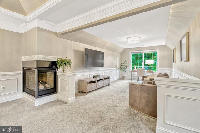 $3,600,000 | 6900 Benjamin Street, McLean, VA 22101