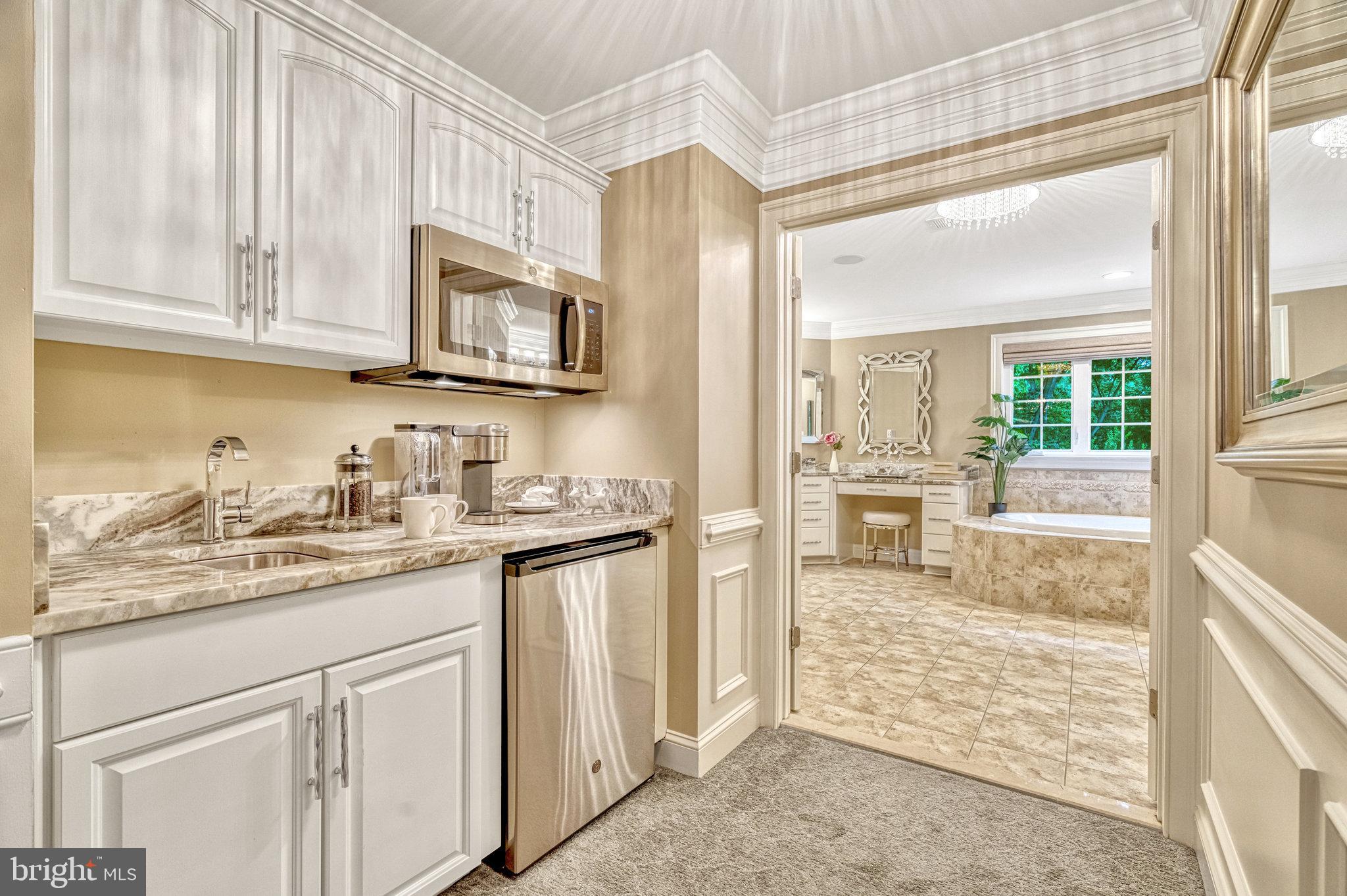 6900 Benjamin Street McLean, VA 22101 - Photo 33 of 74 And Coffee Bar Area