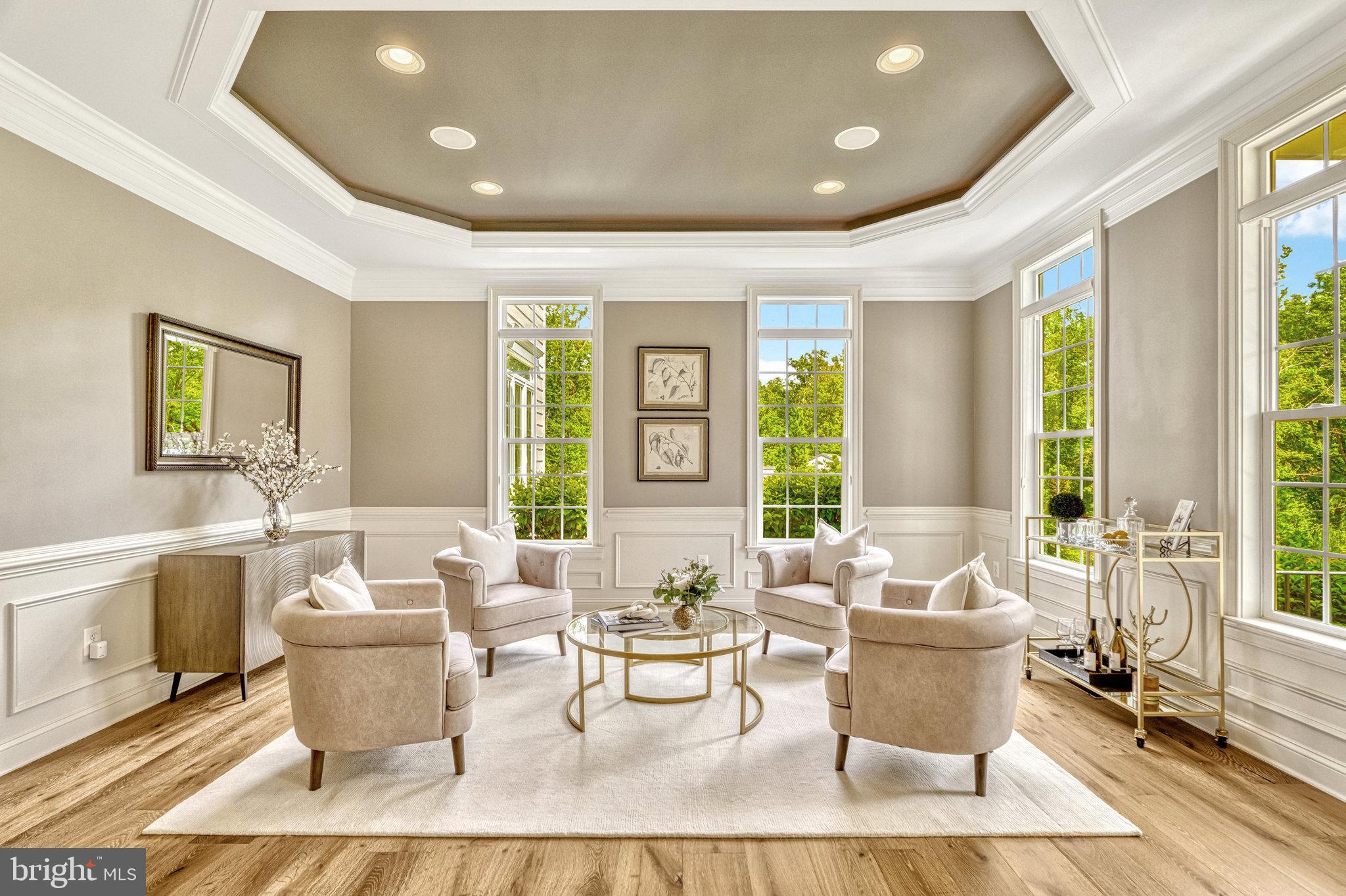 6900 Benjamin Street McLean, VA 22101 - Photo 6 of 74 Living Room