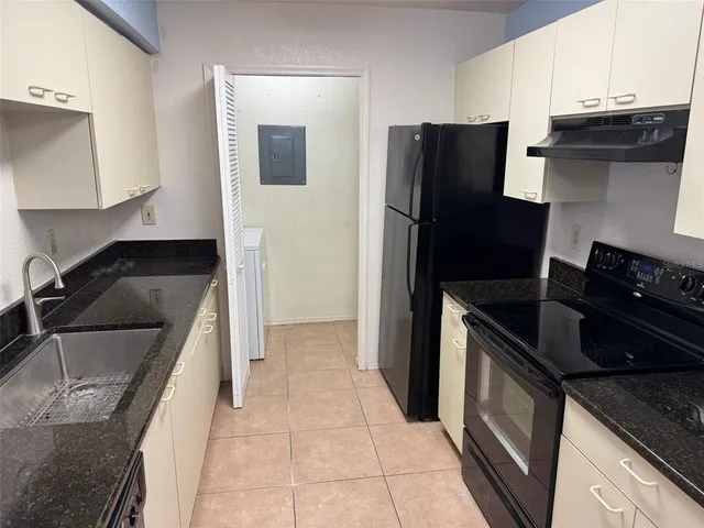 $1,200 | 2550 North Alafaya Trail, Unit 6207, Orlando, FL 32826