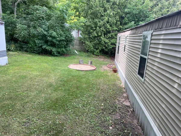 $47,500 | 853 Glen Avenue, Elberta, MI 49635