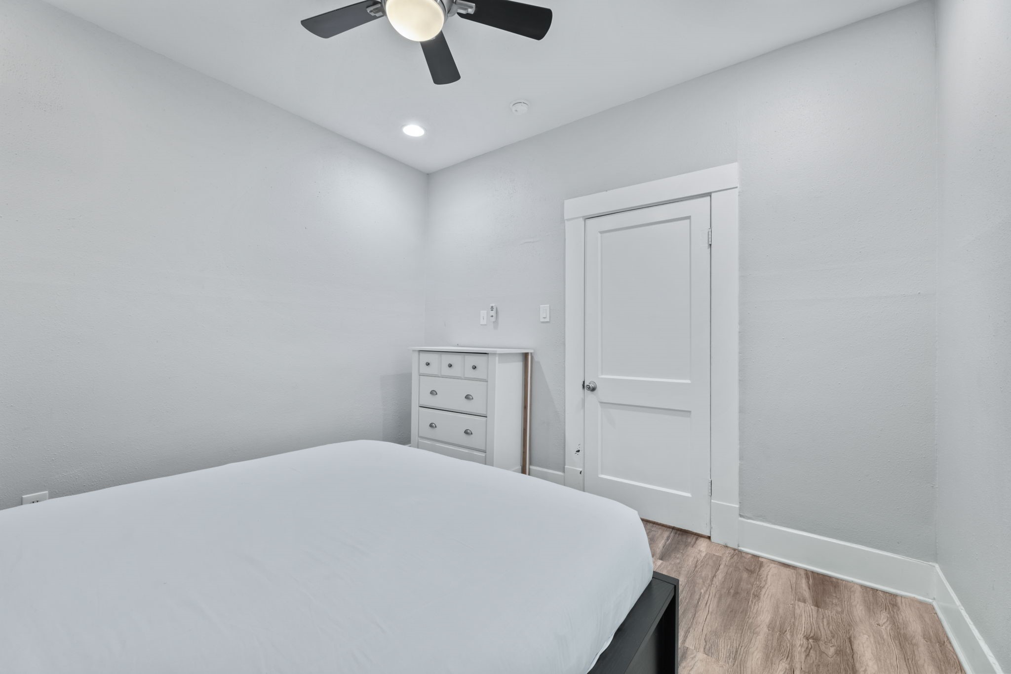 412 Drew Street, Unit 4 Houston, TX 77006 - Photo 13 of 28