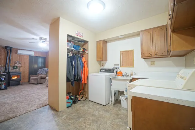 $469,000 | 13309 Shively Road, North Manchester, IN 46962