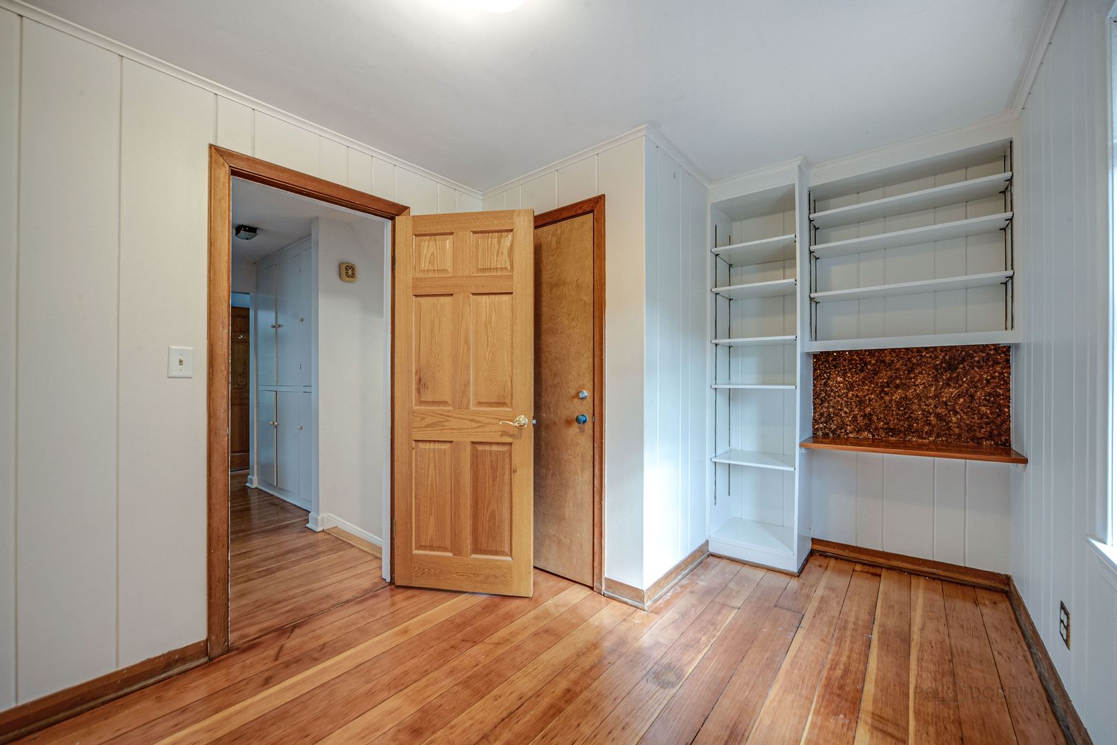 175 Wildwood Road Lake Forest, IL 60045 - Photo 15 of 28 an empty room with wooden floor closet and windows