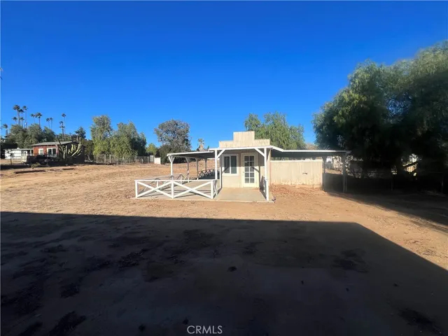 a view of a outdoor space