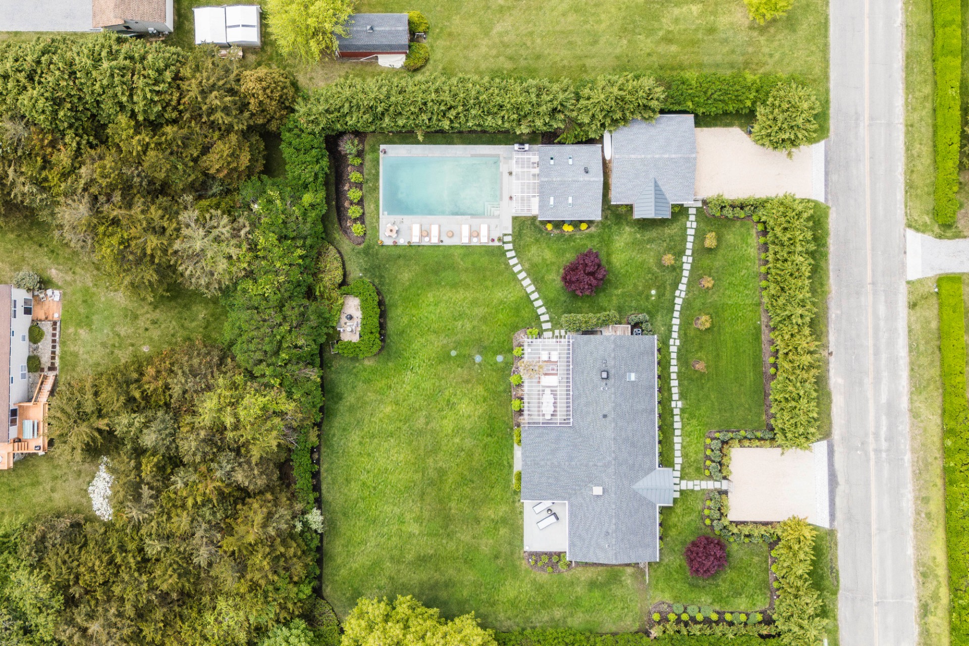 3 Conrad Road Shelter Island, NY 11964 - Photo 29 of 34