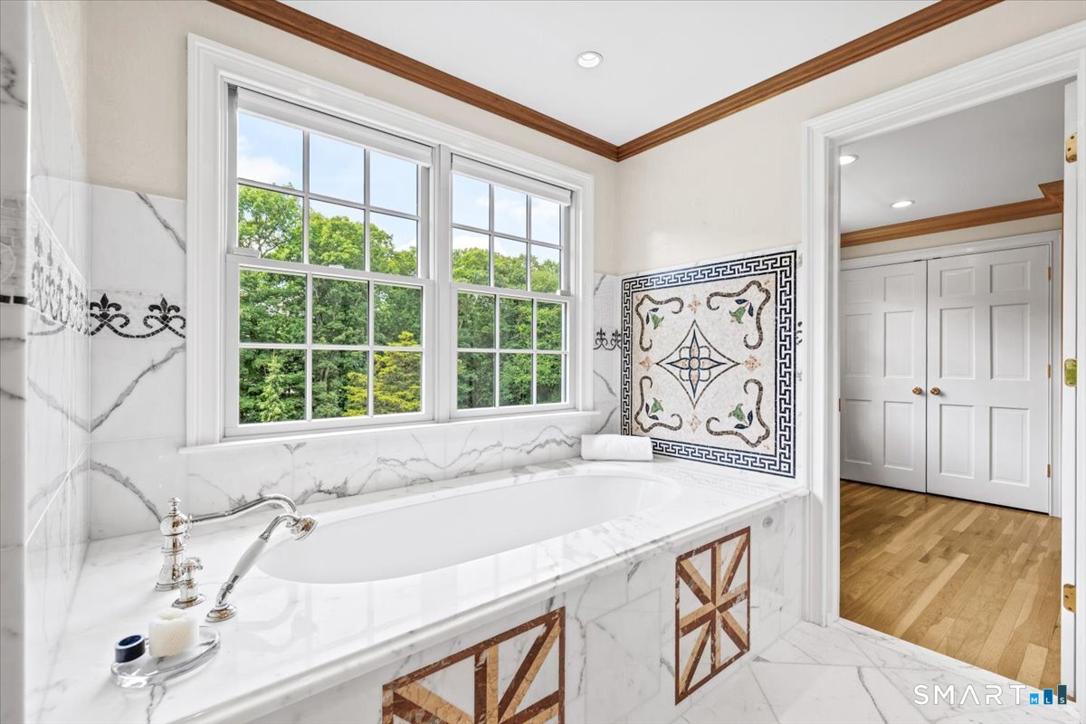248 Turtle Back Road New Canaan, CT 06840 - Photo 21 of 38 Gallery Image 21