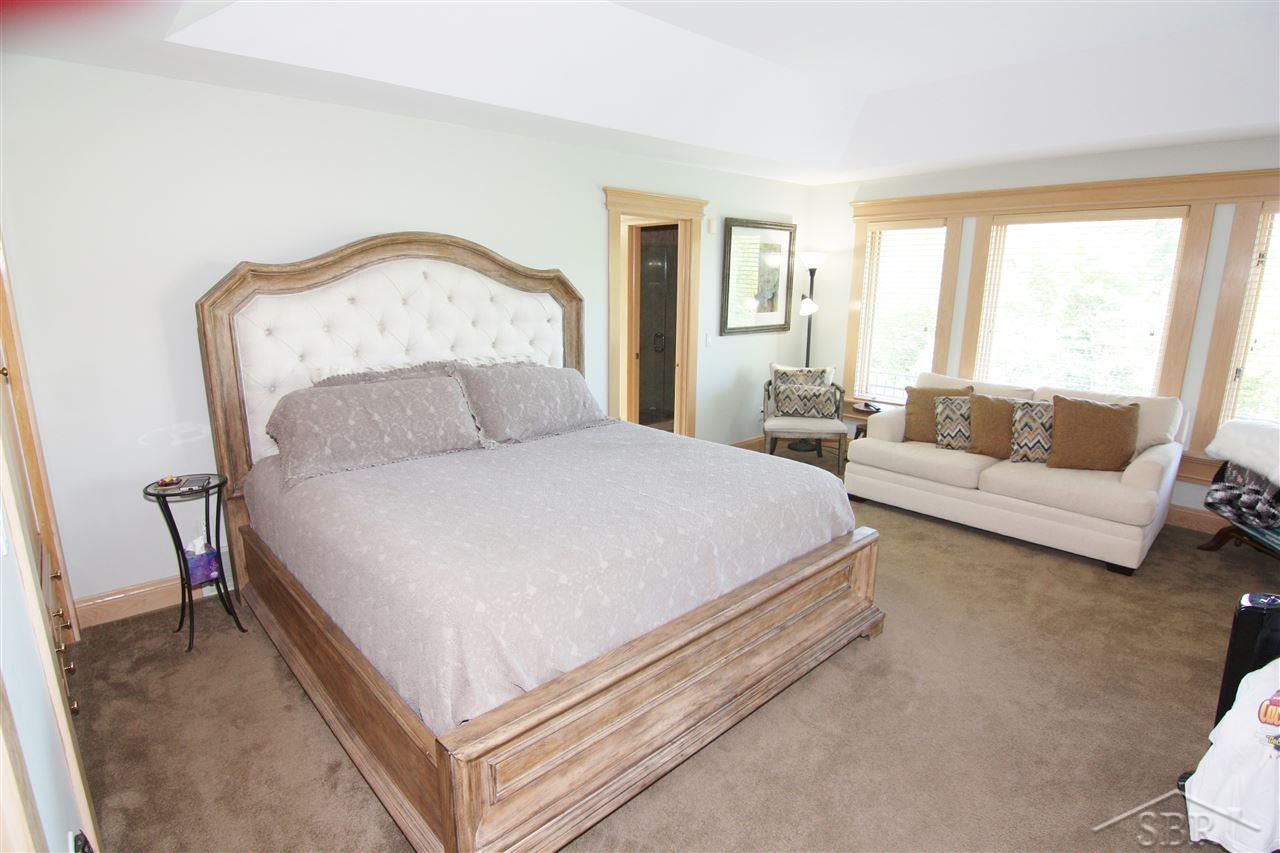 2201 Chestnut Ridge Saginaw, MI 48609 - Photo 24 of 54 50036895-26.JPG