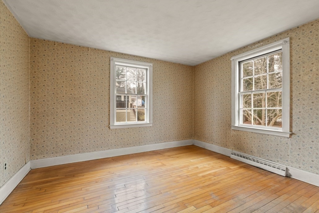 59 Springvale Road Reading, MA 01867 - Photo 12 of 26 Gallery Image 12