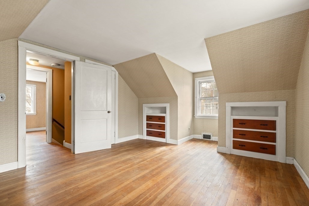 59 Springvale Road Reading, MA 01867 - Photo 19 of 26 Gallery Image 19