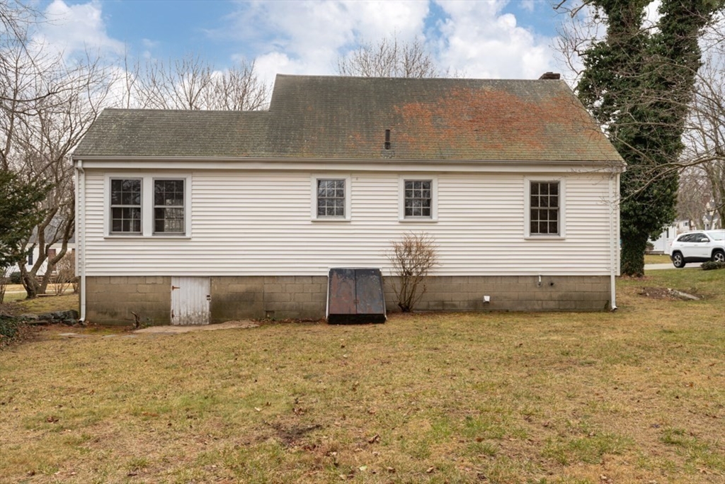 59 Springvale Road Reading, MA 01867 - Photo 26 of 26 Gallery Image 26