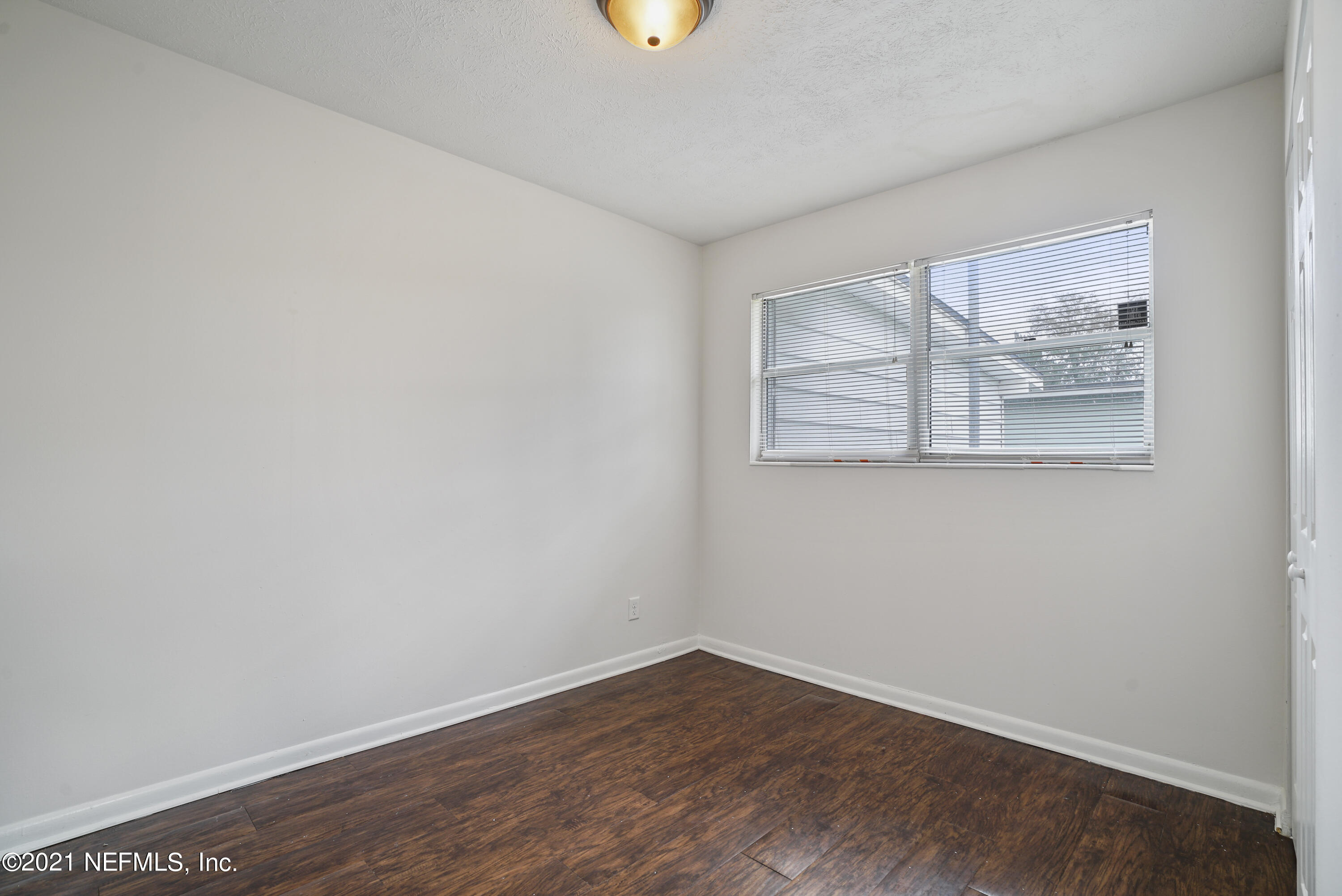 8544 Brazil Road Jacksonville, FL 32208 - Photo 9 of 23 DSC03361