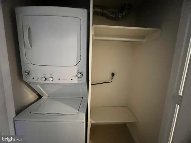 $1,400 | 6062 Joust Lane, Alexandria, VA 22315