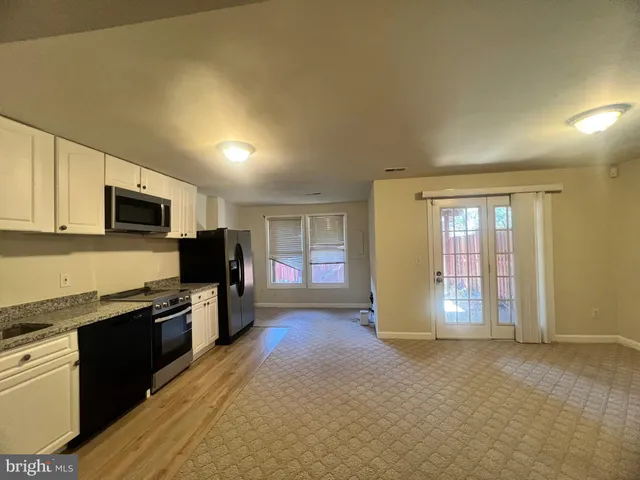 $1,400 | 6062 Joust Lane, Alexandria, VA 22315