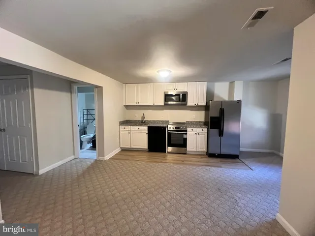 $1,400 | 6062 Joust Lane, Alexandria, VA 22315