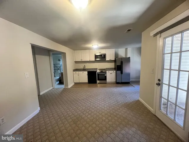 $1,400 | 6062 Joust Lane, Alexandria, VA 22315