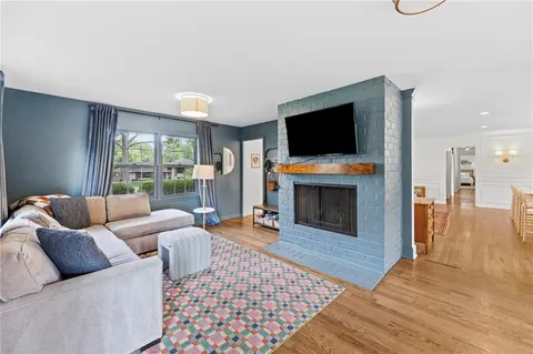 $649,900 | 9718 Belinder Road, Leawood, KS 66206