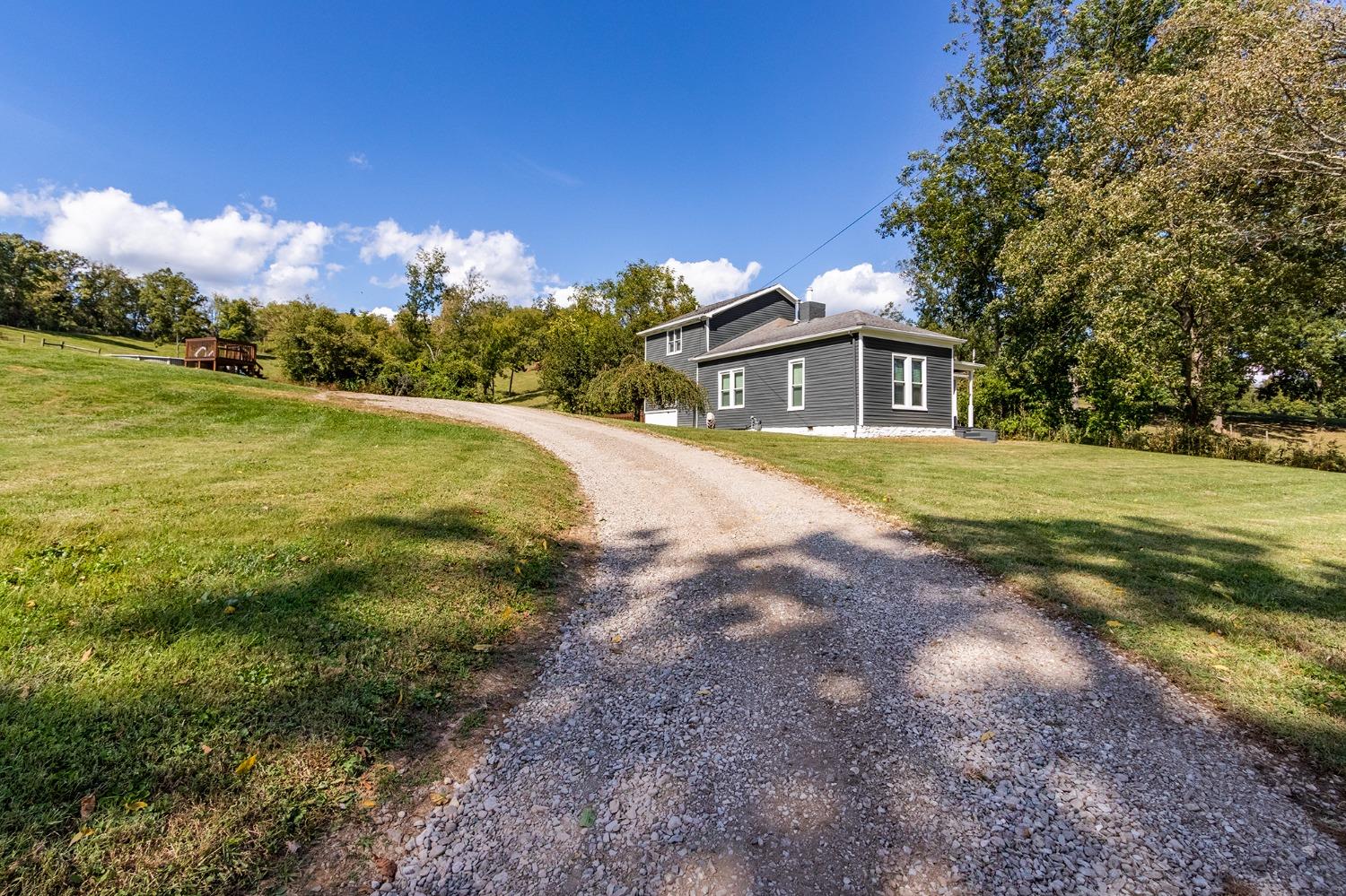 9623 East St Road Vevay, IN 47043 - Photo 3 of 41