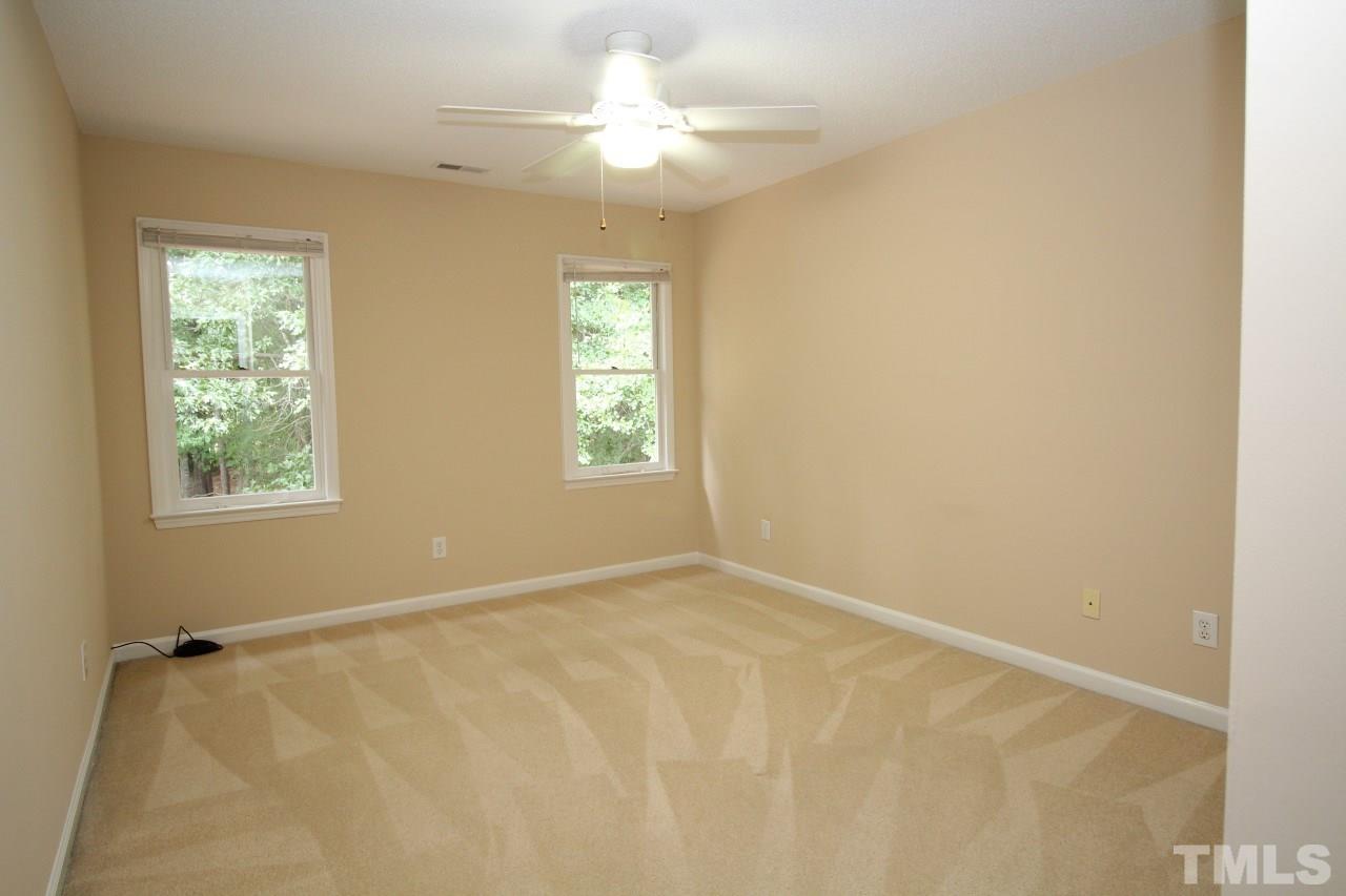 1016 Sheetbend Lane Raleigh, NC 27606 - Photo 15 of 25 Gallery Image 15