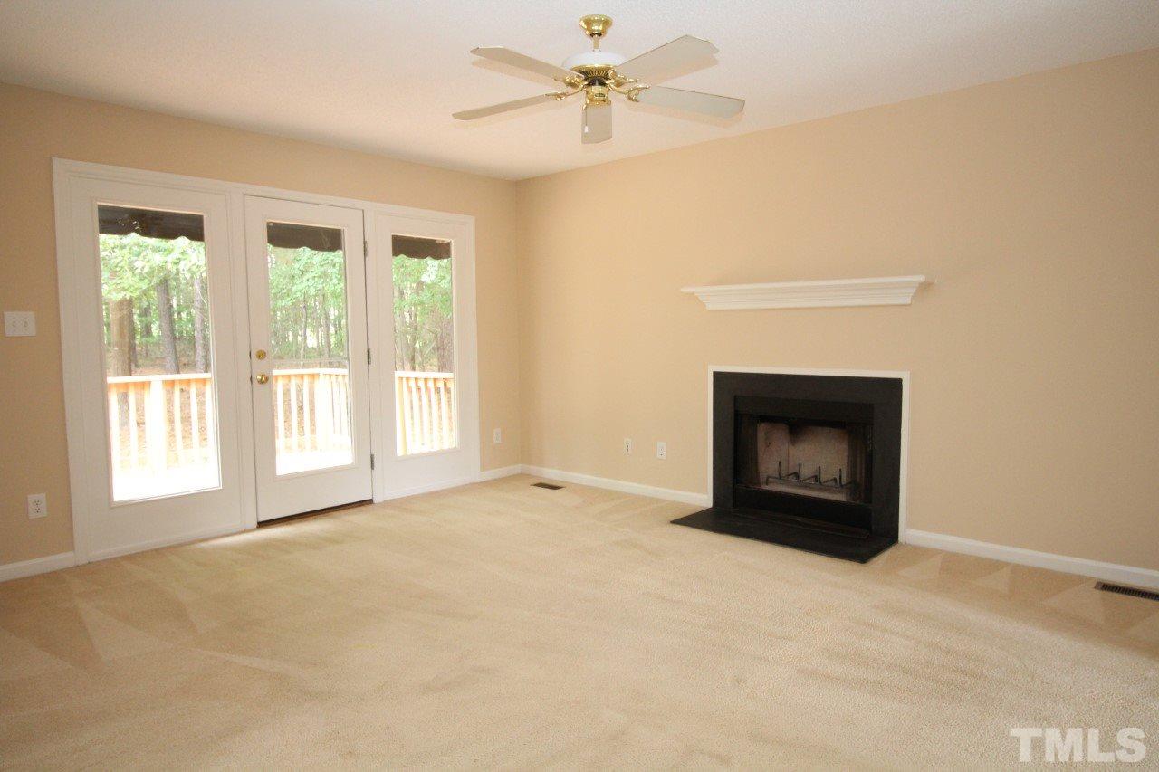 1016 Sheetbend Lane Raleigh, NC 27606 - Photo 5 of 25 Gallery Image 5