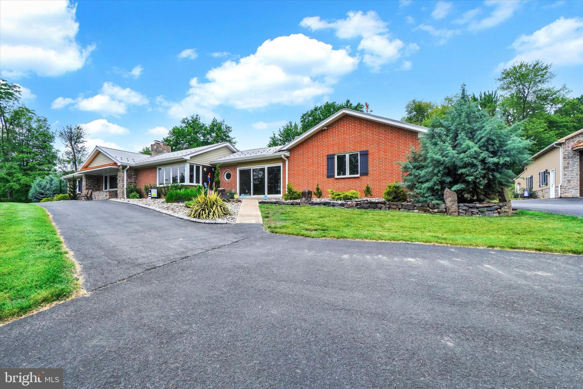 1181 Ridgewood Road York, PA 17406 - Photo 5 of 60 Gallery Image 5